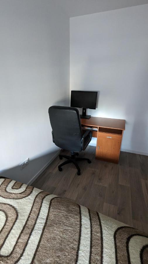 Chambre Dans Appartement Pres Du Roazhon Park レンヌ エクステリア 写真