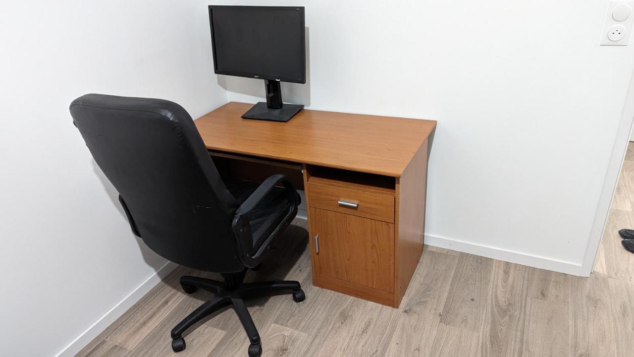 Chambre Dans Appartement Pres Du Roazhon Park レンヌ エクステリア 写真